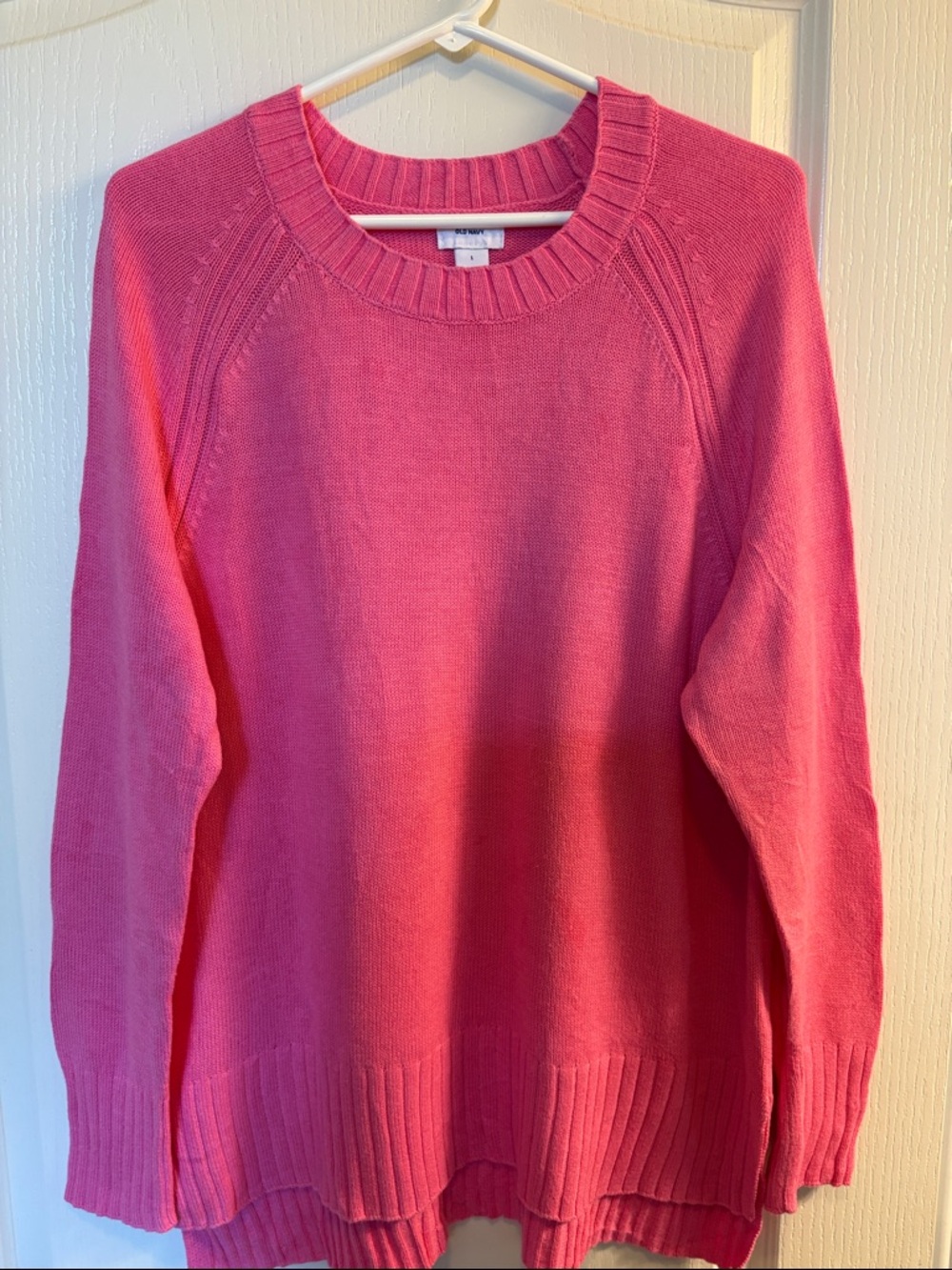 Old Navy Women's Pink Crewneck Sweater
